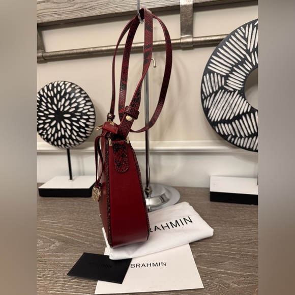 Brahmin Red Leather crossbody bag. - Picture 10 of 16